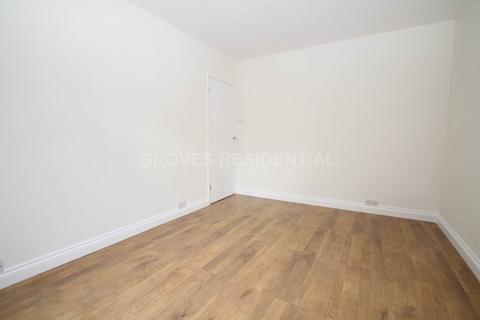 21 Barnard Gardens, New Malden, KT3 6QG