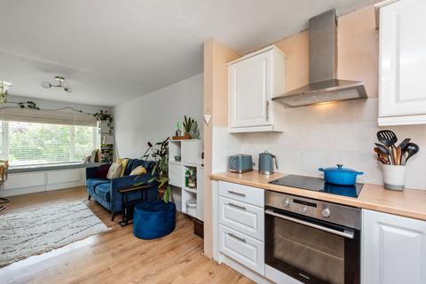 1 bedroom flat for sale, Forest Road, London E11