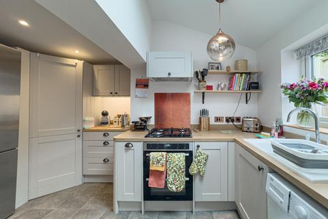 Carlton Cottage Deans Square, Topcliffe, Thirsk, YO7 3RT