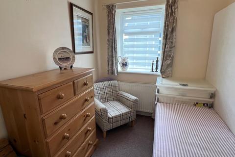 7 Cross Hill, Greetland, Halifax, HX4 8JU