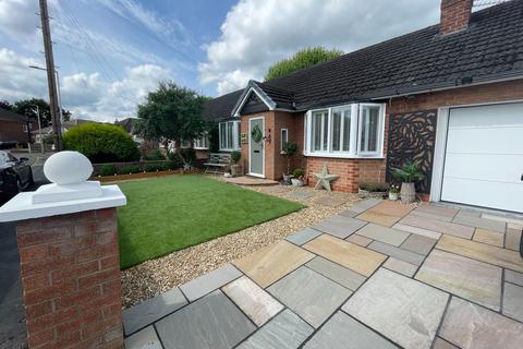 4 bedroom semi-detached bungalow for sale, Cheadle, Cheadle SK8