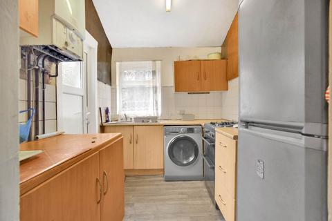 10 Trelawn Road, London, E10 5QD