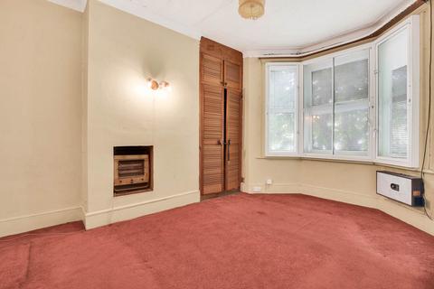 10 Trelawn Road, London, E10 5QD