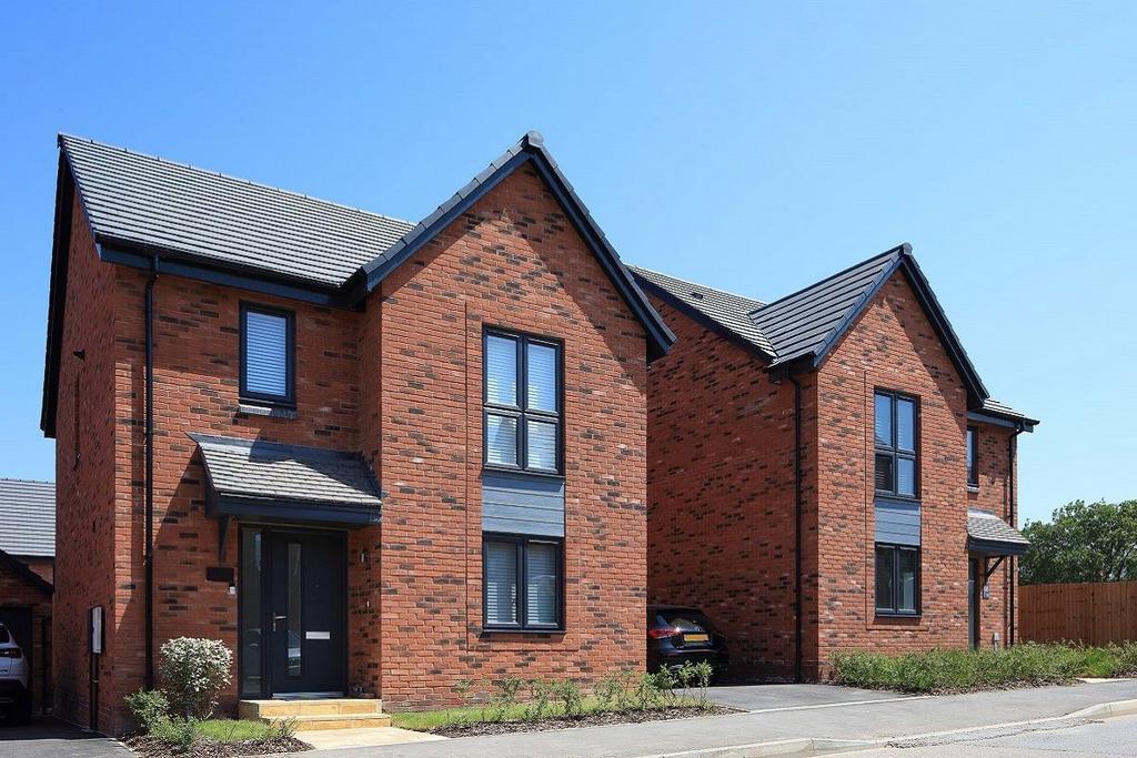 Solihull, B90 8AT 4 bed detached house for sale £500,000