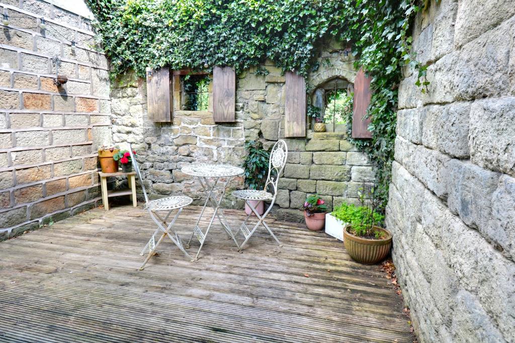 Rear Courtyard
