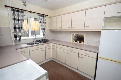 3 bedroom semi-detached house for sale, Dovedale Gardens, Low Fell