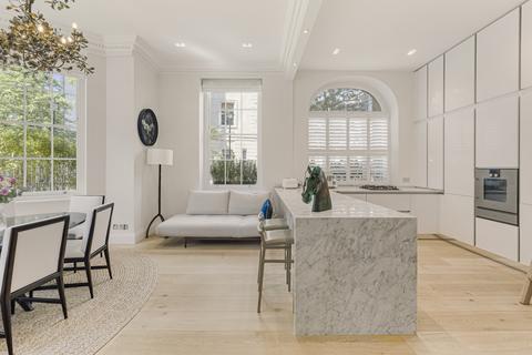 2 bedroom apartment for sale, Curzon Street, Mayfair, London W1J