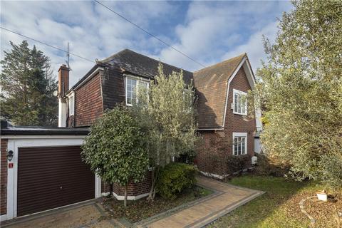 5 bedroom detached house to rent, Barham Road, SW20