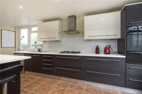 5 bedroom detached house to rent, Barham Road, SW20