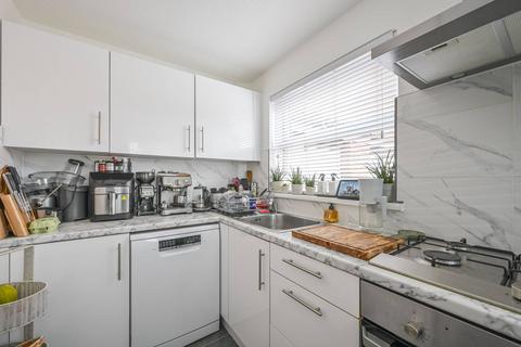 2 bedroom terraced house for sale, Barry Road, Beckton, London, E6