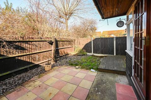 2 bedroom terraced house for sale, Barry Road, E6, Beckton, London, E6