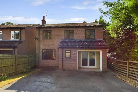 4 bedroom detached house for sale, Kilham Road, Driffield YO25