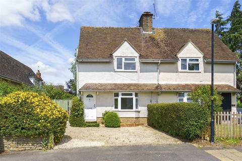 3 bedroom semi-detached house for sale, Walnut Close, Broadway, Worcestershire, WR12