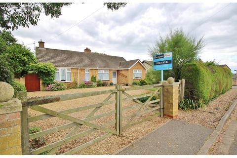 3 bedroom bungalow for sale, The Fold, Whittlesey PE7