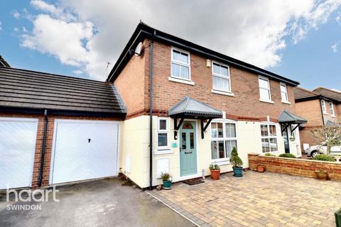 3 bedroom semi-detached house for sale, Pasture Close, Swindon