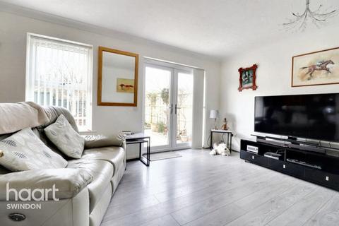 53 Pasture Close, Swindon, SN2 2UH