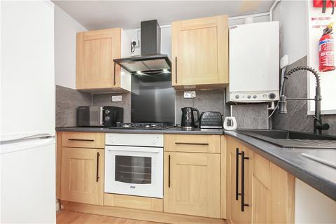 1 bedroom semi-detached house to rent, Coppermill Road, Wraysbury, Staines-upon-Thames, Berkshire, TW19