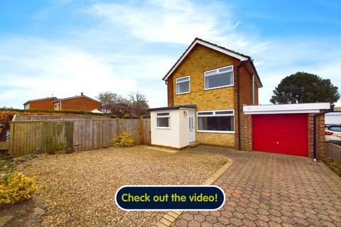 3 bedroom detached house for sale, Park Avenue, Driffield YO25