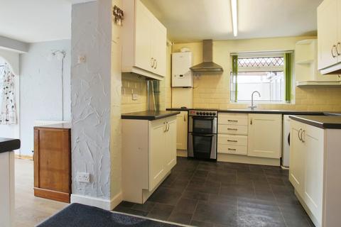 3 bedroom detached house for sale, Park Avenue, Driffield YO25