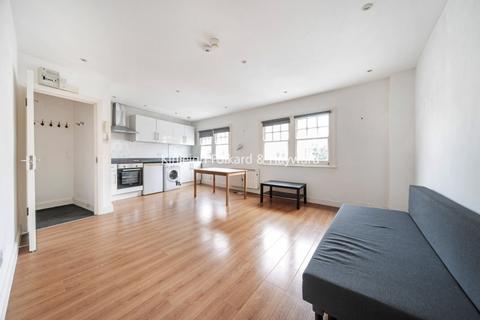 1 bedroom apartment to rent, Elder Avenue Crouch End N8