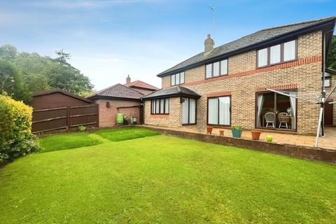 5 bedroom detached house for sale, Tarragon Close, Bracknell, Berkshire