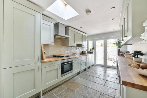 2 bedroom terraced house for sale, Middlebridge Street, Romsey, Hampshire, SO51