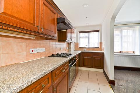 1 bedroom semi-detached house to rent, Ryde PO33