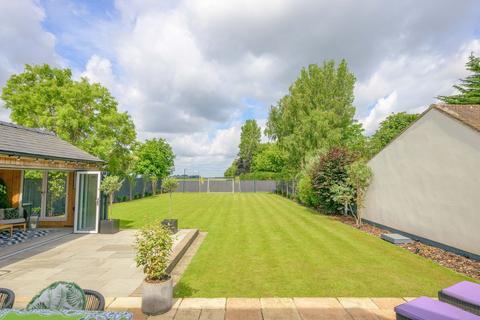 4 bedroom detached house for sale, Drummond Road, Skegness PE25