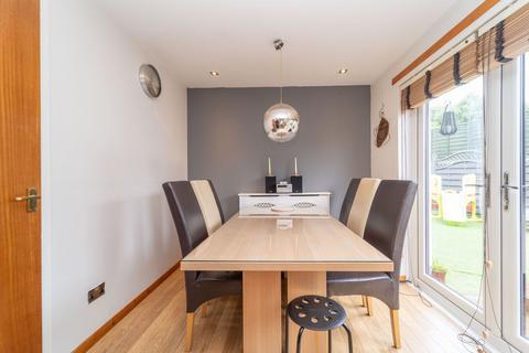 22 Alcorn Square, Edinburgh, EH14 3GA