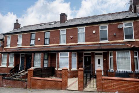 3 bedroom terraced house for sale, Murray Street, Salford
