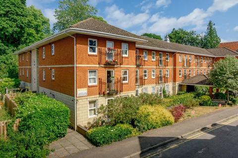 1 bedroom flat for sale, Bancroft Road, Reigate, Surrey, RH2 7RS