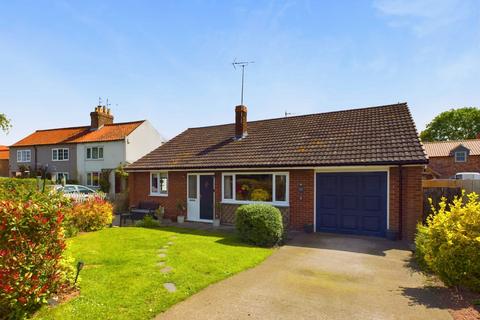 3 bedroom detached bungalow for sale, School Lane, Driffield YO25