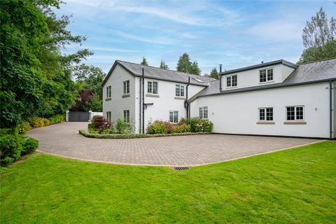 5 bedroom detached house for sale, Wetherby Road, Bardsey, LS17