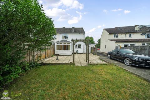 3 bedroom semi-detached house for sale, Woodlands Road, Tadley RG26