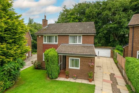 4 bedroom detached house for sale, St. Andrews Walk, Leeds, West Yorkshire