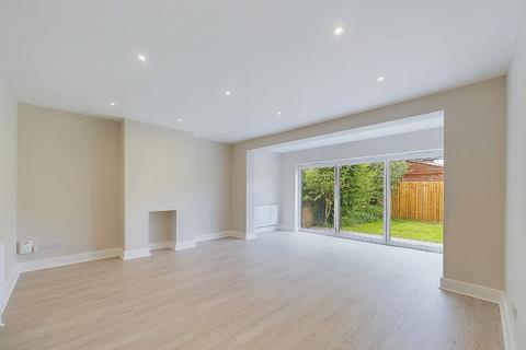 31 Cambria Close, Sidcup, DA15 8BW