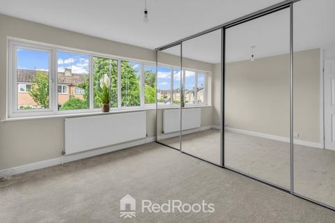 25 Shelley Grove, Doncaster, DN5 8BU