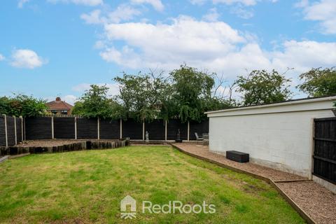 25 Shelley Grove, Doncaster, DN5 8BU