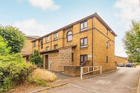 1 bedroom flat for sale, Selhurst Road, SE25, South Norwood, London, SE25