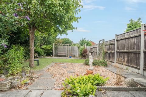 3 bedroom end of terrace house for sale, Eastwood Road, Sittingbourne, Kent, ME10