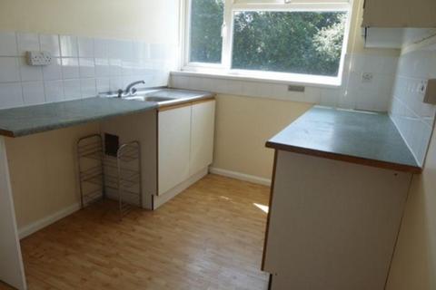 2 bedroom house to rent, Cheviot Close, Quedgeley, Gloucester, GL2