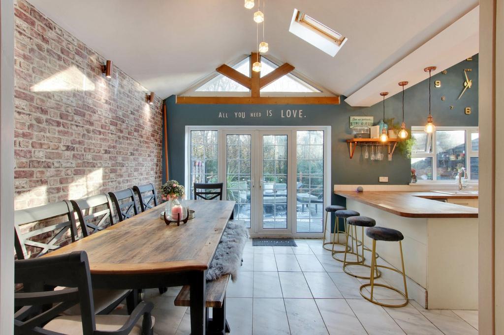 Kitchen Diner