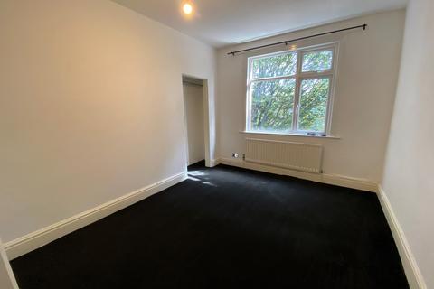 2 bedroom flat to rent, Craven Road, Rugby, CV21