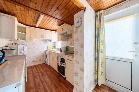 19 Durham Close, Cheltenham, GL51 3DF