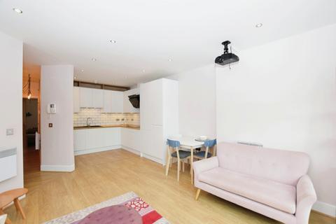 2 bedroom flat to rent, Abbey Street Southwark SE1