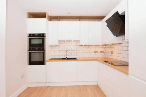 2 bedroom flat to rent, Abbey Street Southwark SE1