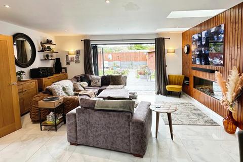 The Willows Sledmere Road, Langtoft, Driffield, YO25 3TP