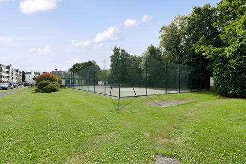 105 Ealing Village, London, W5 2EB