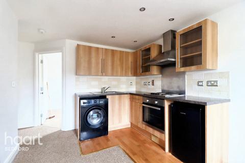 1 bedroom apartment for sale, Walsingham Close, Bedford