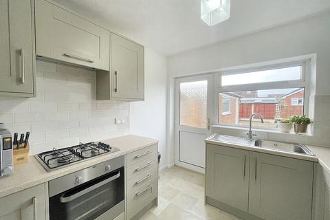 2 bedroom semi-detached house for sale, Dorchester Road, Preston